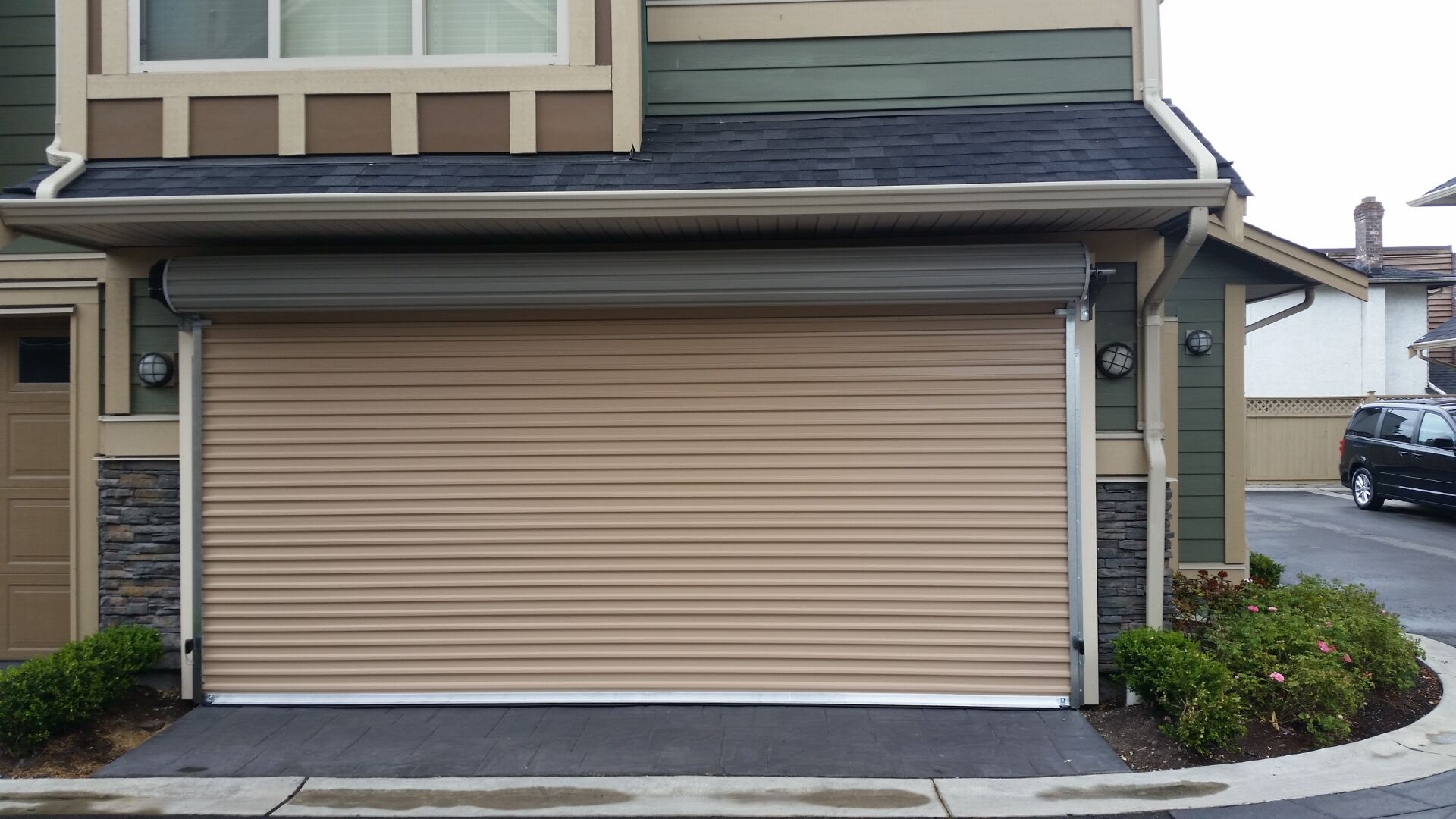 What-You-Need-To-Know-About-Overhead-Garage-Doors-Roll-Up-Doors What-You-Need-To-Know-About-Overhead-Garage-Doors-Roll-Up-Doors
